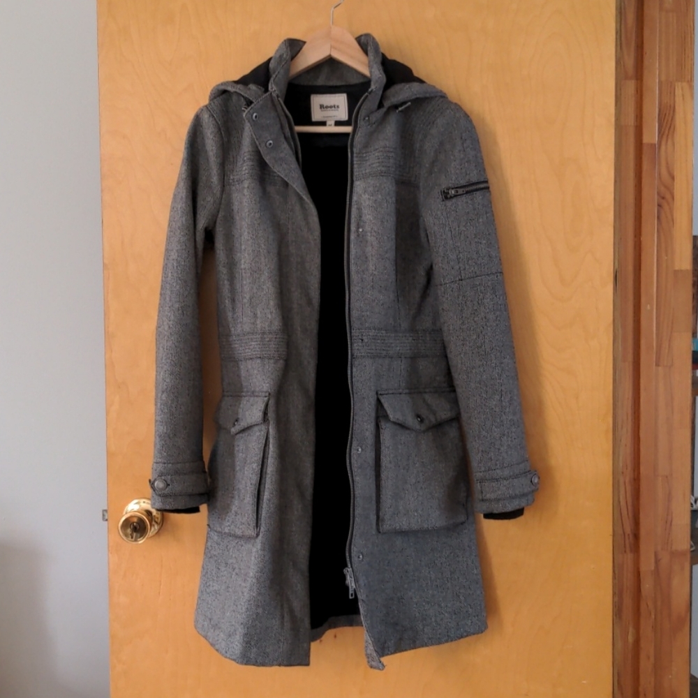 Last day to buy! Roots herringbone wool coat